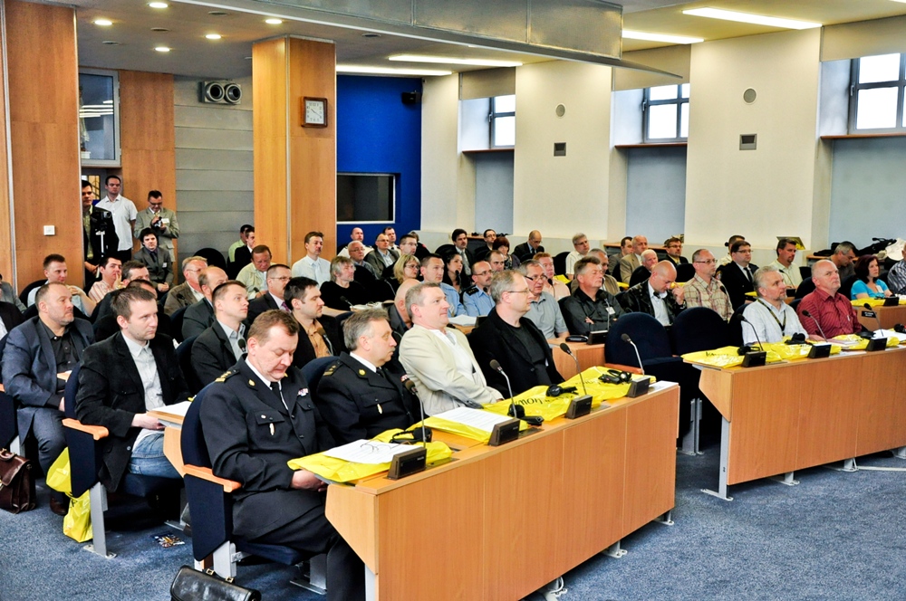 Uczestnicy I edycji Międzynarodowej Konferencji "MIASTO MONITOROWANE"